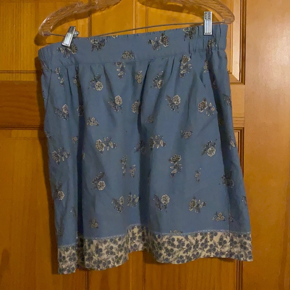 Blue print skirt